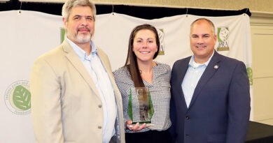 Lamb Receives Award From Indiana Park & Recreation Assoc.