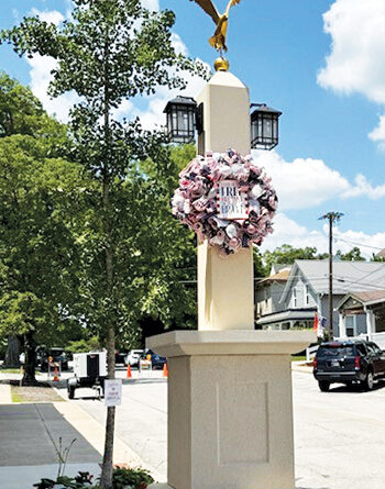 Roanoke Dedicates New Memorial Fountain