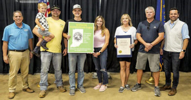 Hille Farm Receives Hoosier Homestead Award