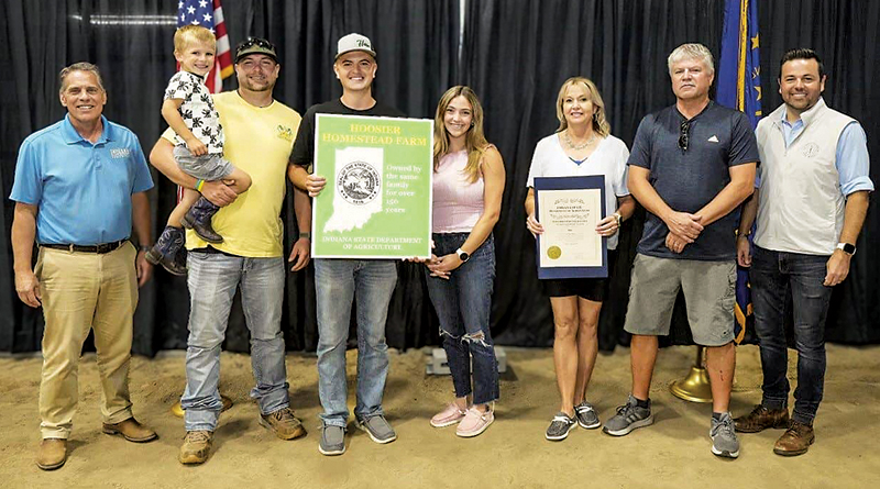 Hille Farm Receives Hoosier Homestead Award