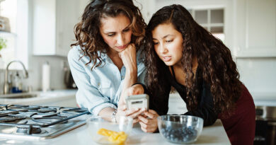 Parents Should Be Aware Of teens’ AI Use